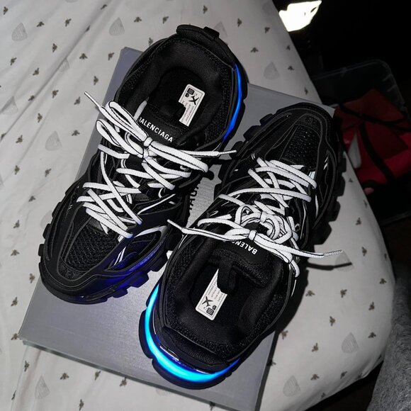 Balenciaga Men's Multi Trainers - Picture 1 of 4